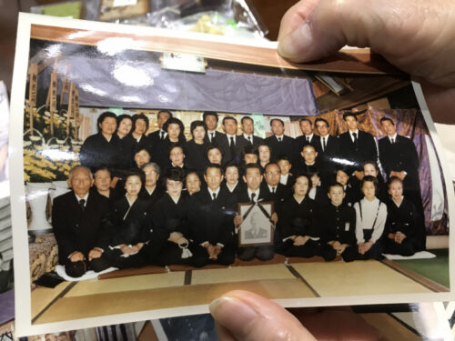お葬式の集合写真についての考え方を綴ったブログ